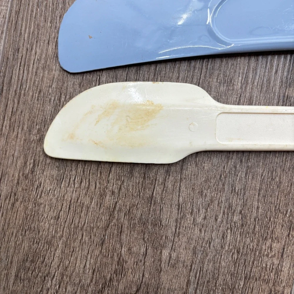 Vintage Zimmerman's Natural Peanut Butter Spreader Set Blue White 80th Anniv PA